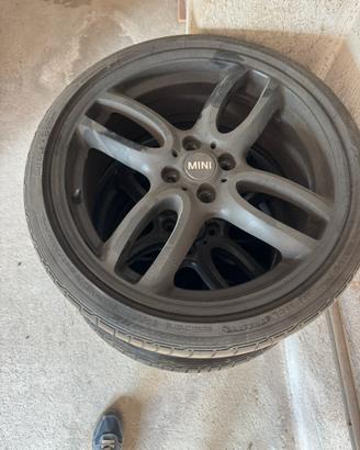 Cerchi e gomme mini