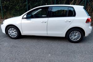 Golf 1.4 benzina  solo 75.000 km