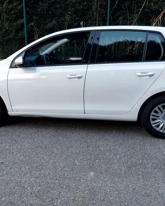 Golf 1.4 benzina  solo 75.000 km
