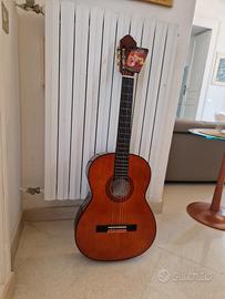chitarra acustica 