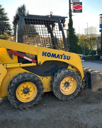 Mini Pala KOMATSU SK 714-2 anno 2008 ore 1800 targ