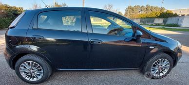 PUNTO EVO 150"ANNIVERSARIO 1,4 GPL DI SERIE DOPPI