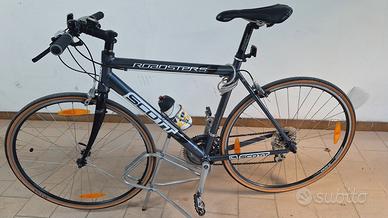 Bici ibrida Scott
