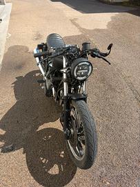 Yamaha XJ 750 (Cafe Racer)