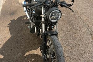 Yamaha XJ 750 (Cafe Racer)