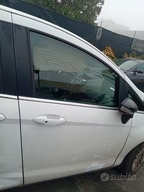Porta anteriore dx Ford b max anno 2013