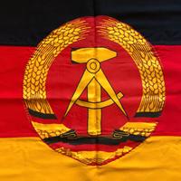 Germania dell’Est,  (DDR) Bandiera 323 cm X 79 cm