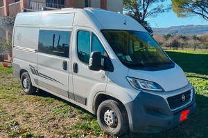 Furgone camperizzato