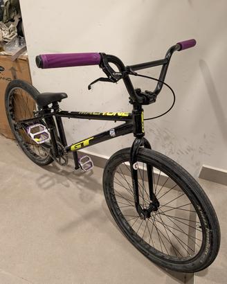 bmx race cruiser GT Mach one 24"