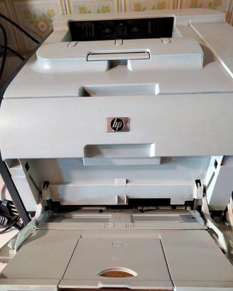 hp Laserjet cp2025 stampante laser a colori 