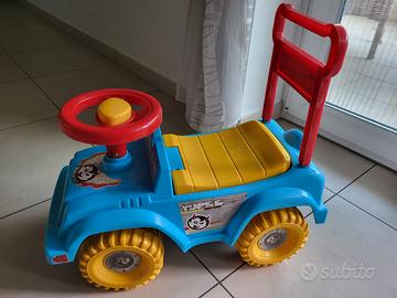 jeep cavalcabile macchina 