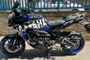 Yamaha tracer 900