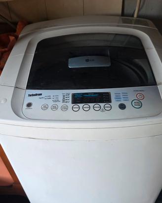 Lavatrice LG Fuzzy Logic 12 Turbodrum