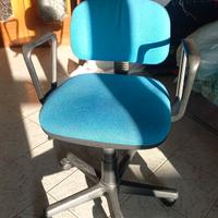 Sedia regolabile per ufficio