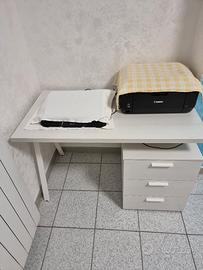 Scrivania con cassetti Battistella mobilificio 