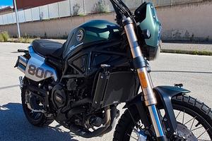 scrambler 800 ,benelli leoncino trail