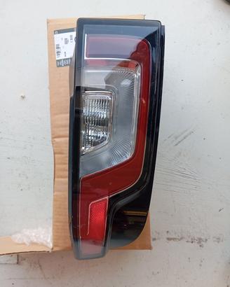 Fanale Evoque Sinistro (Nuovo)