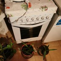 cucina a gas indesit  60x60