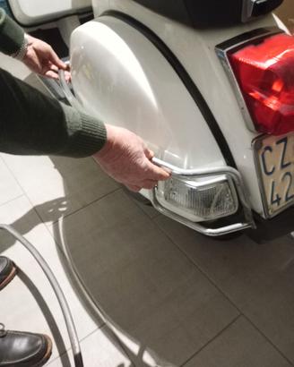 Protezione in acciaio cromato vespa px 125/150