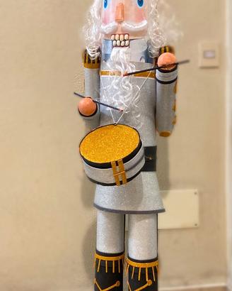 Schiaccianoci Artistico in Cartone