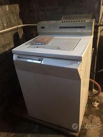 vintage - antica macchina per lavare