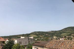 Gesturi - casa semi- indipendente