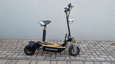 Monopattino elettrico MOMA BIKE 