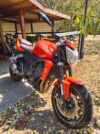 🏁 Yamaha FZ1 2006 – 150 CV di pura emozione