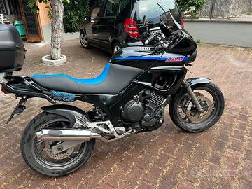 YAMAHA TDM 850