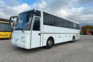 AUTOBUS GRANTURISMO VOLVO B 12