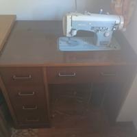 Macchina da cucire NECCHI 