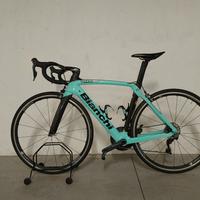 bici da corsa bianchi modello oltre xr4 
