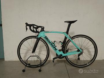 bici da corsa bianchi modello oltre xr4 