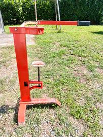Tappatrice a leva per tappi in sughero 