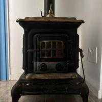 stufa a legna in ghisa Parlor