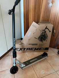 Monopattino freestyle extreme nkd raw