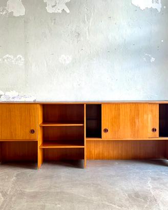 Mobile credenza in legno anni 60, stile nordico