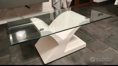 Tavolino in cristallo