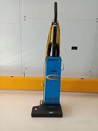 ASPIRAPOLVERE BATTITAPPETO