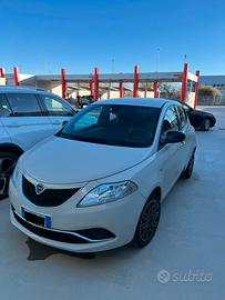 Lancia Ypsilon 1.3 Mjt 2016