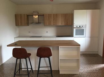 Cucina Lube con penisola