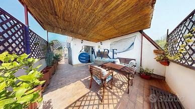 Attico / Mansarda di 50 m² con 2 locali a Roma