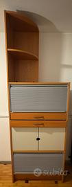 Mobile/dispensa in legno con cassetti e ante