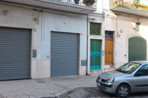 Locale categoria C3 uso laboratorio non casa