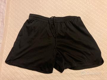 Pantaloncino sportivo
