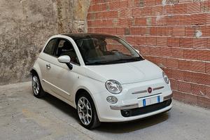 FIAT 500 - Piccola fuori, grande nel Cuore!
