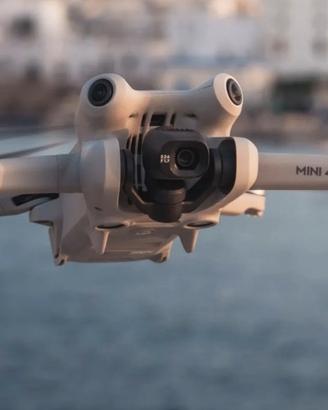 Dji mini 4 pro Fly More Combo