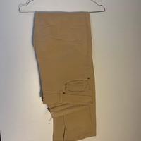 Pantaloni Bershka beige slim fit