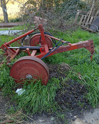 Carrello idrauli agricolo portattrezzi per cingoli