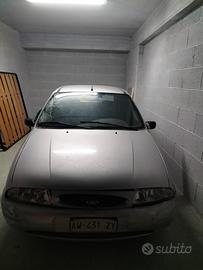 Fiesta university 1998 1.3